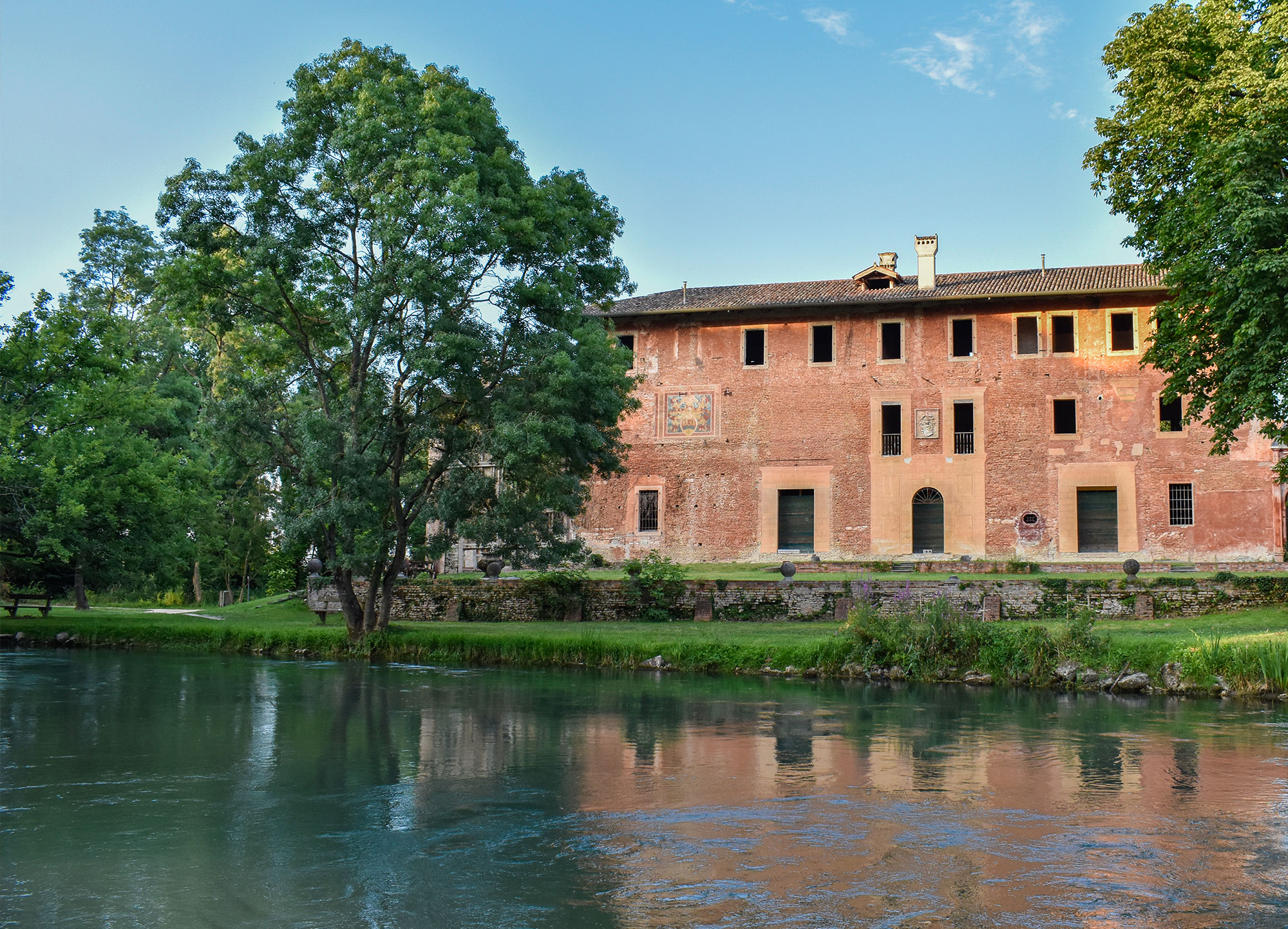 Villa Ottelio Savorgnan affacciata sul fiume Stella
